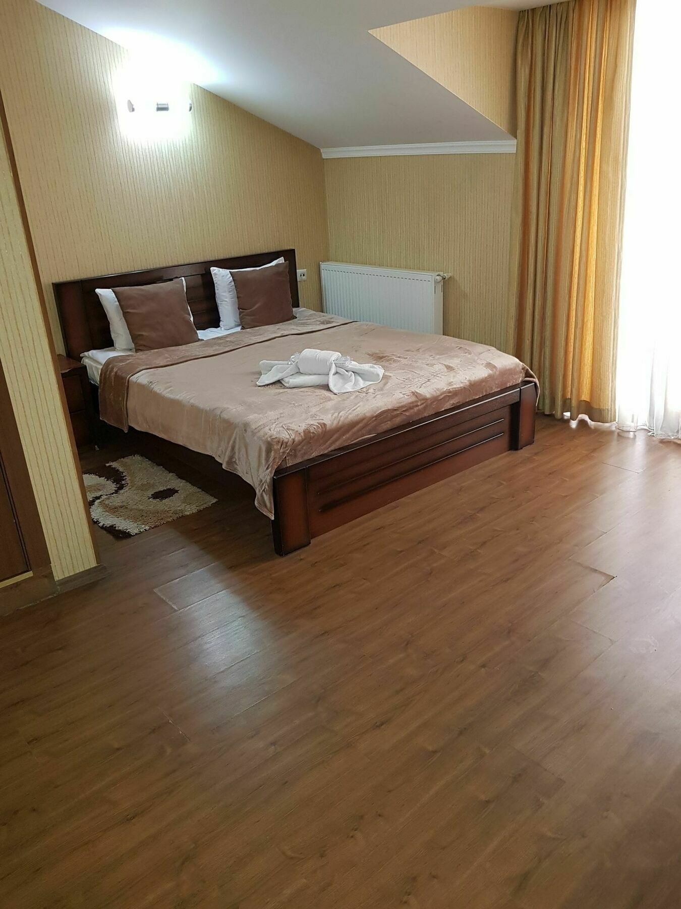 Danisimo Hotel Тбилиси Экстерьер фото