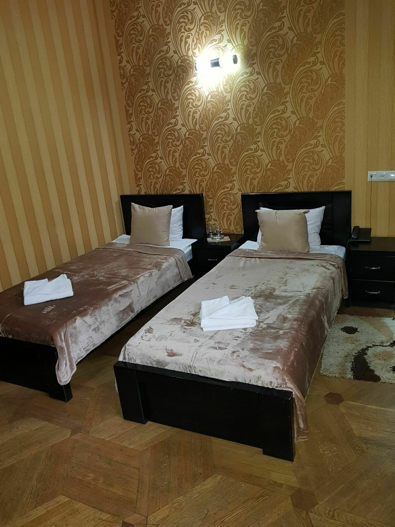 Danisimo Hotel Тбилиси Экстерьер фото