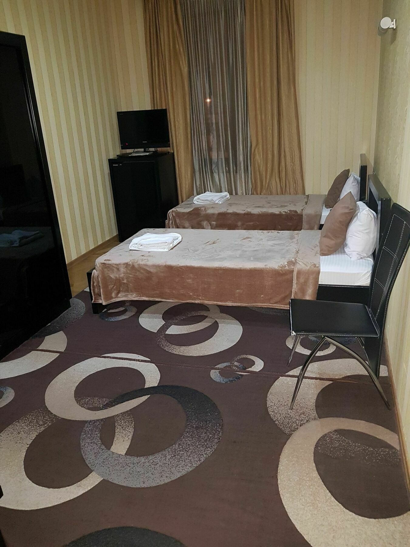 Danisimo Hotel Тбилиси Экстерьер фото