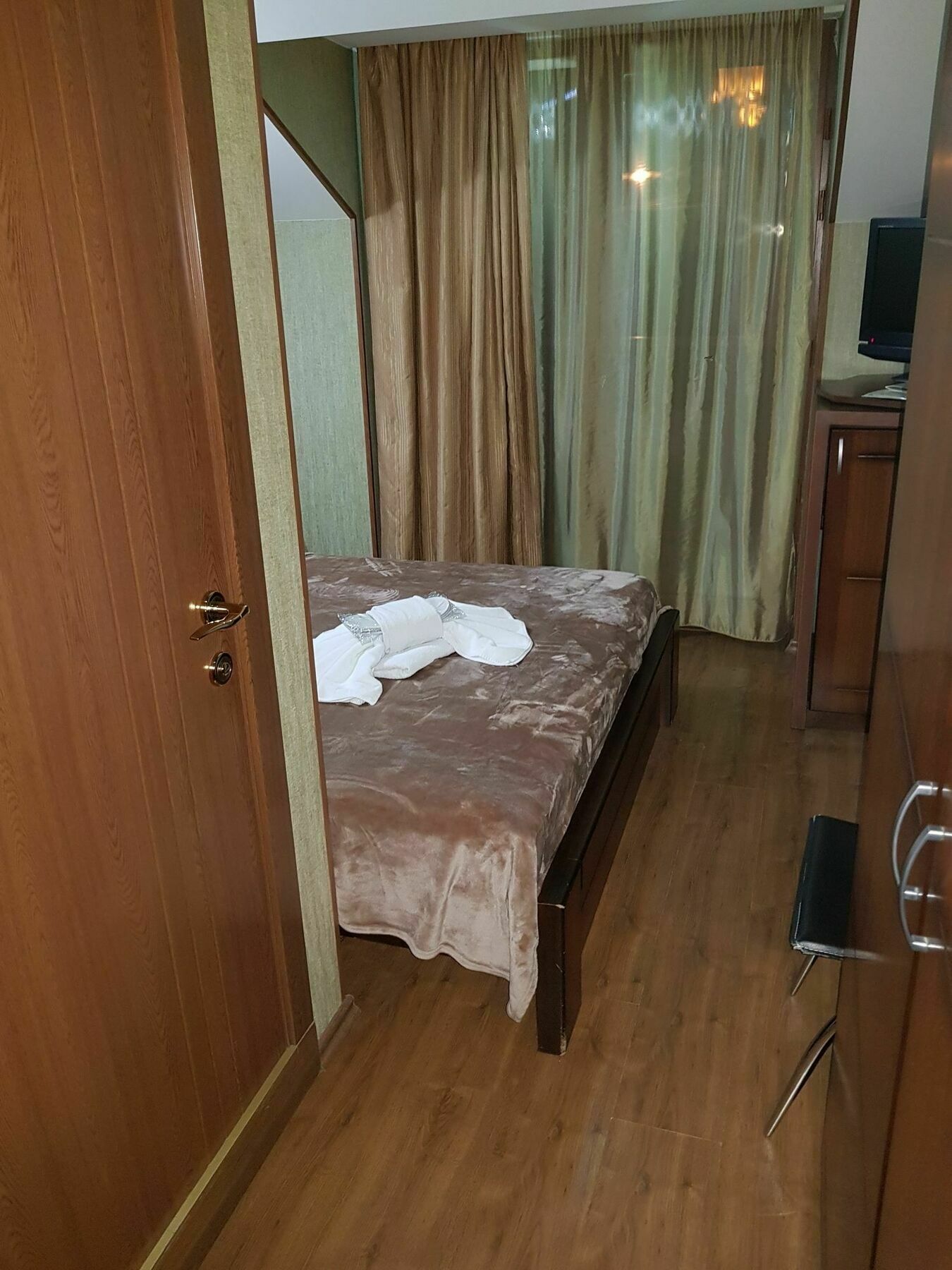 Danisimo Hotel Тбилиси Экстерьер фото